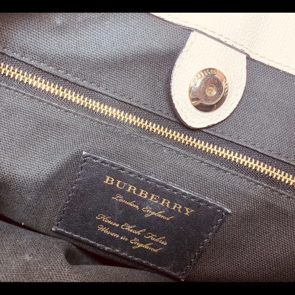 Burberry Leather White Black Handbag. W/COA - Picture 6 of 8